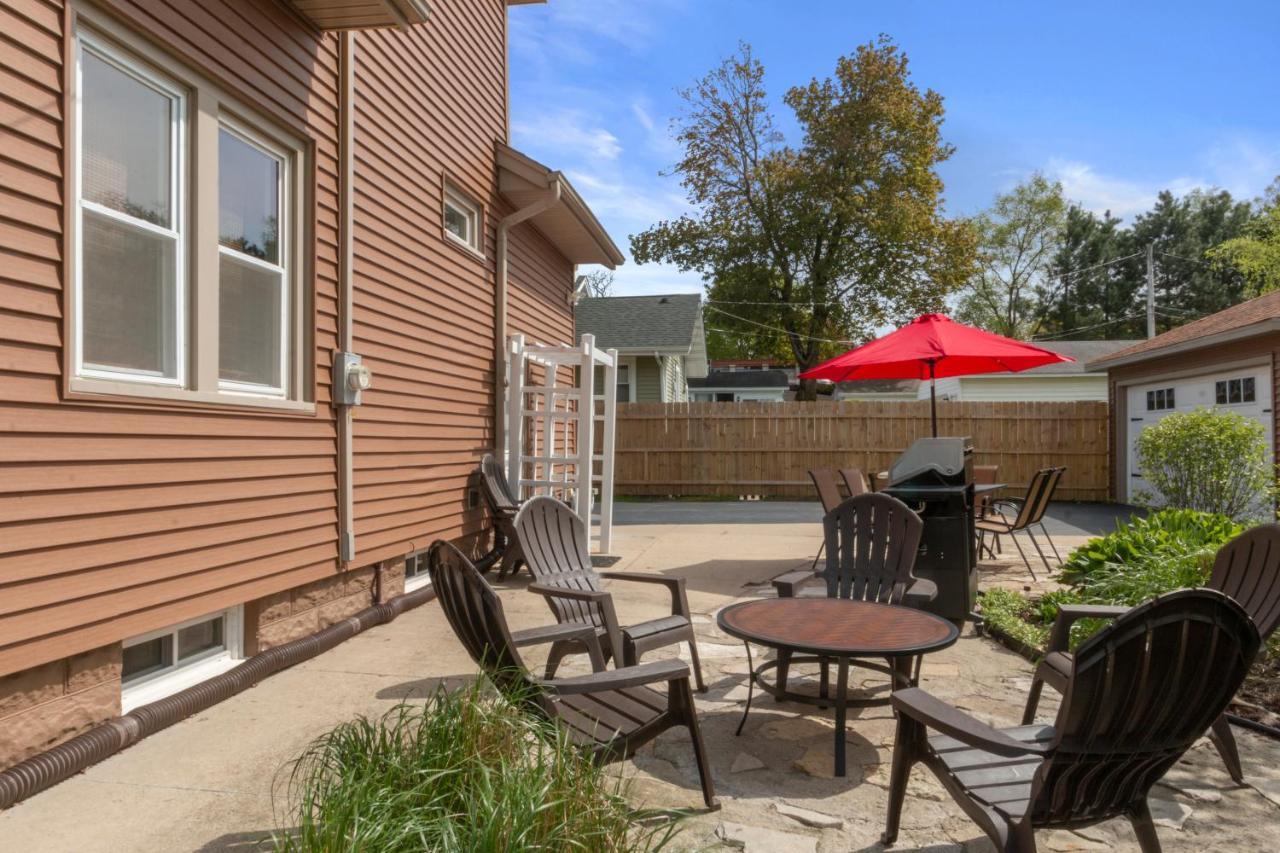 Gorgeous Downtown Bungalow, Walk Everywhere!!! Lake Geneva Eksteriør bilde