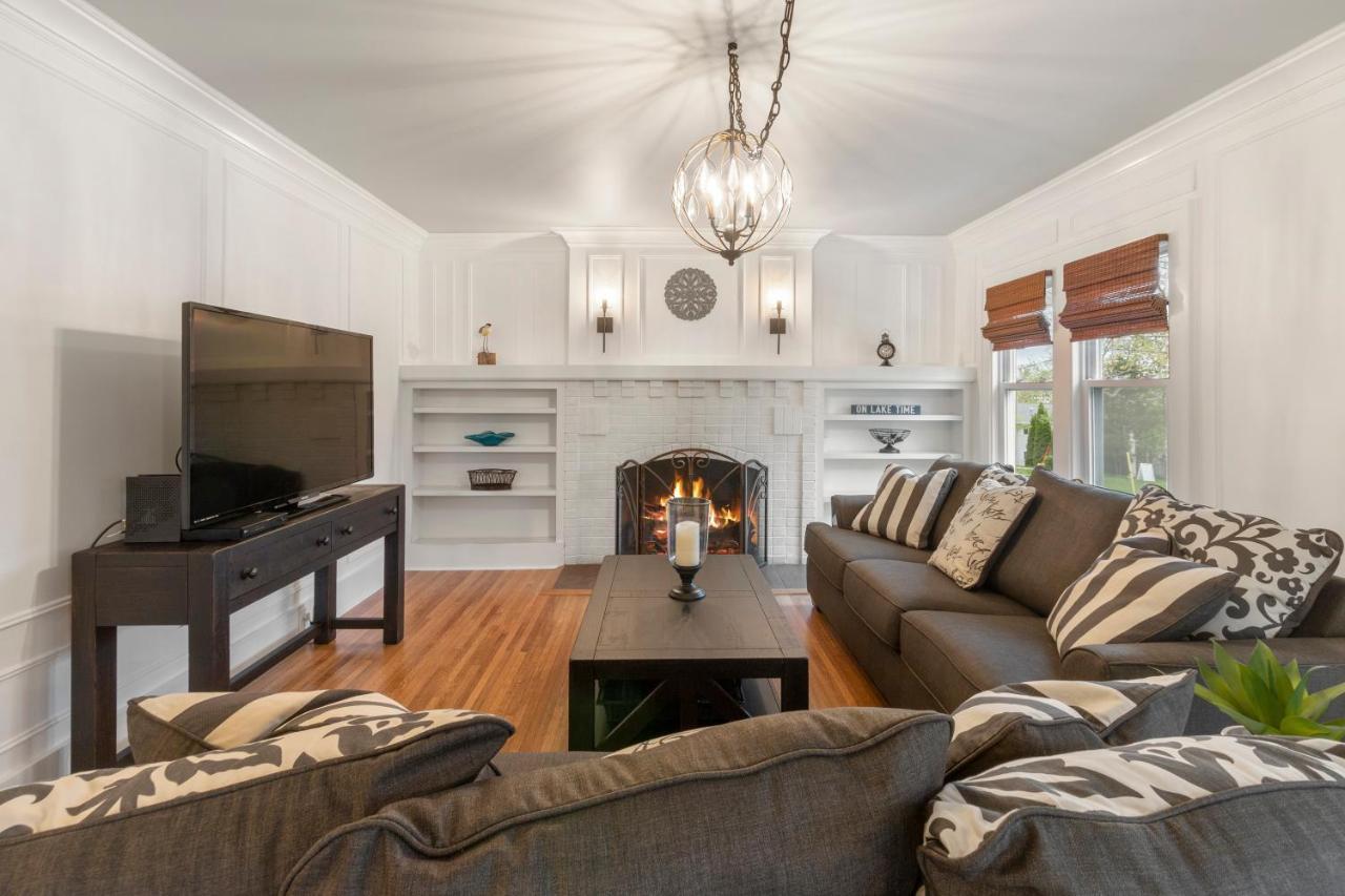 Gorgeous Downtown Bungalow, Walk Everywhere!!! Lake Geneva Eksteriør bilde